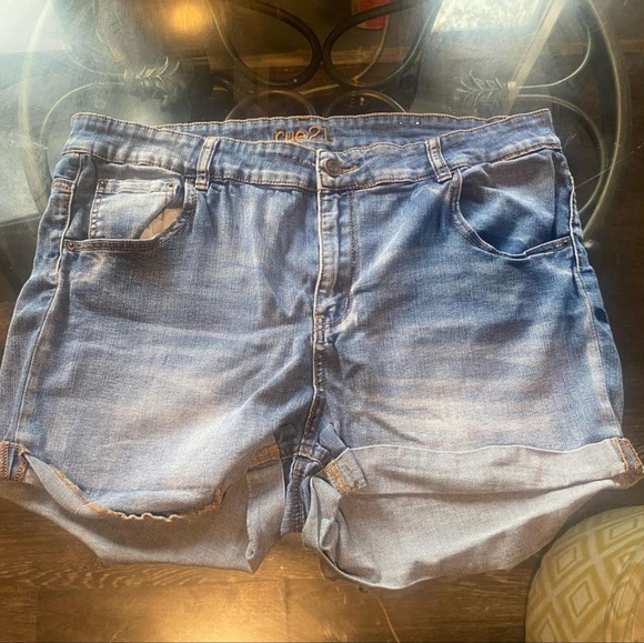 Jean Denim Shorts - Picture 1 of 2
